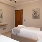 Apartment Spacious Paradise - 3br In The Heart Of