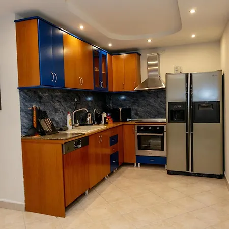 Spacious Paradise - 3br In The Heart Of Tirana