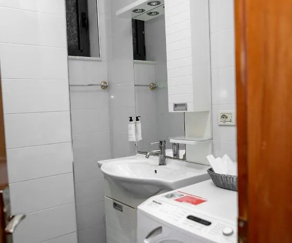 Spacious Paradise - 3br In The Heart Of