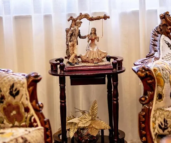 Spacious Paradise - 3br In The Heart Of